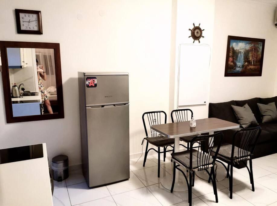 Apartment With 3 Rooms Just 1 Min From The Beach And Free Public Parking Peraía Exteriör bild
