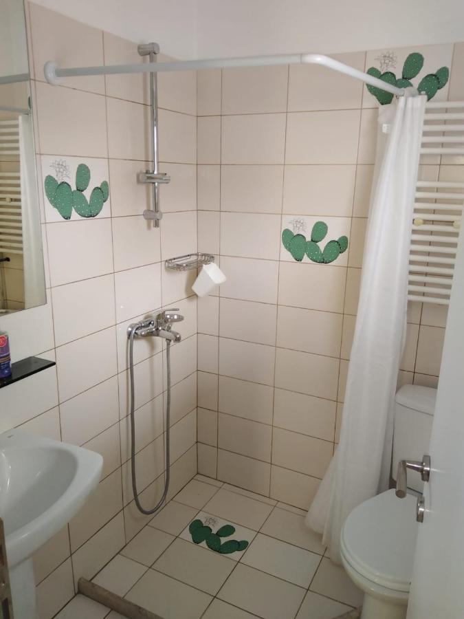 Apartment With 3 Rooms Just 1 Min From The Beach And Free Public Parking Peraía Exteriör bild